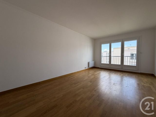 Appartement F2 &agrave; louer - 2 pi&egrave;ces - 50,44 m2 - Chartres - 28 - CENTRE