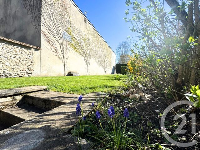 Maison &agrave; louer - 5 pi&egrave;ces - 106,89 m2 - Chartres - 28 - CENTRE