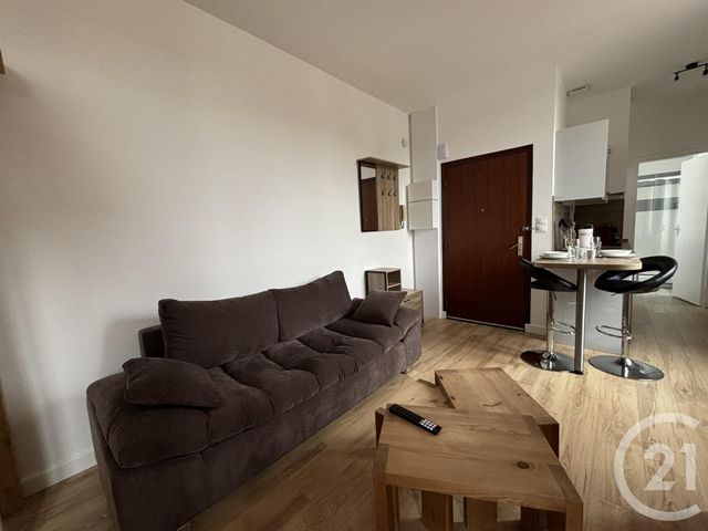 Appartement F1 &agrave; louer - 1 pi&egrave;ce - 23,82 m2 - Chartres - 28 - CENTRE