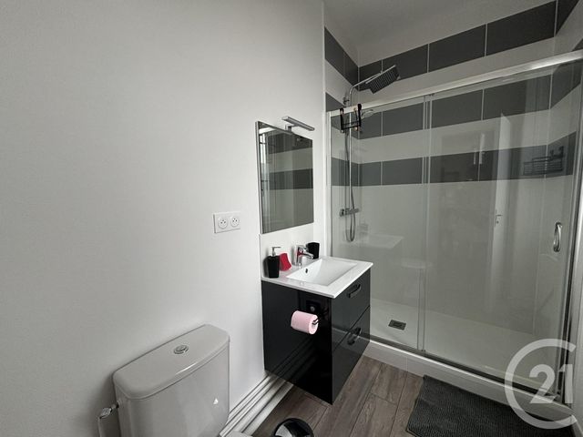Appartement F1 &agrave; louer - 1 pi&egrave;ce - 23,82 m2 - Chartres - 28 - CENTRE