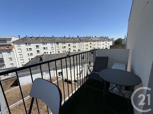 Appartement F1 &agrave; louer - 1 pi&egrave;ce - 27,39 m2 - Chartres - 28 - CENTRE