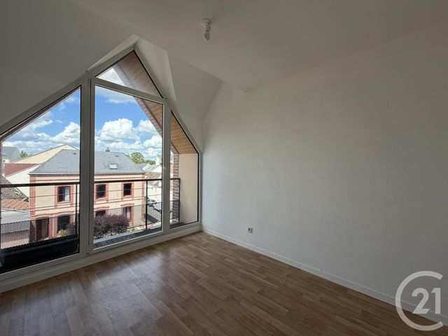 Appartement F5 &agrave; louer - 4 pi&egrave;ces - 82,45 m2 - Chartres - 28 - CENTRE