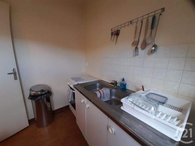 Appartement F1 &agrave; louer - 1 pi&egrave;ce - 25,55 m2 - Chartres - 28 - CENTRE