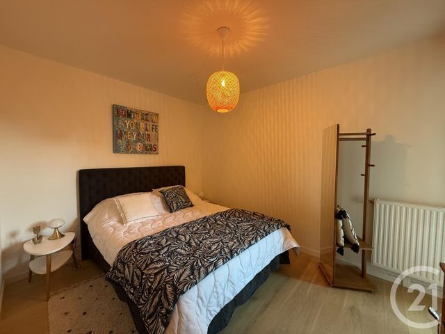 Appartement F4 &agrave; louer - 4 pi&egrave;ces - 82,90 m2 - Chartres - 28 - CENTRE