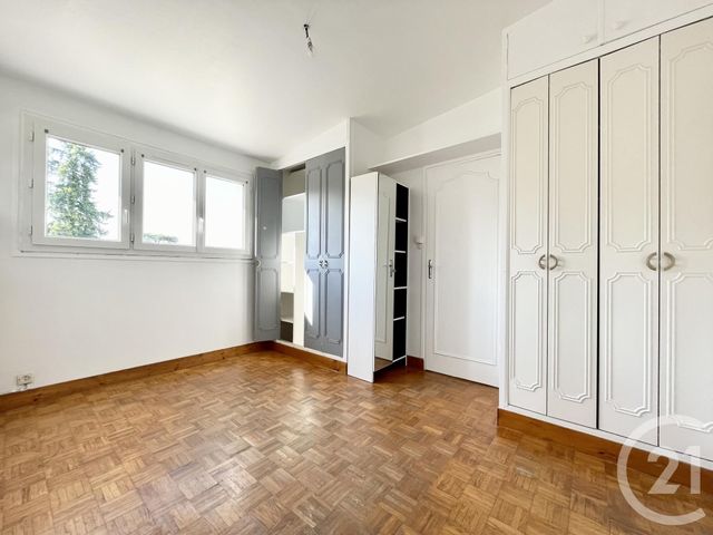 Maison &agrave; louer - 4 pi&egrave;ces - 111,10 m2 - Chartres - 28 - CENTRE