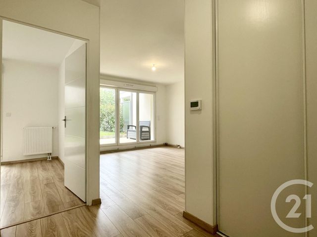Appartement T2 &agrave; louer - 2 pi&egrave;ces - 40,63 m2 - Chartres - 28 - CENTRE