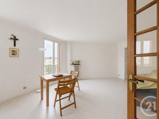 Appartement T3 &agrave; vendre - 3 pi&egrave;ces - 65,87 m2 - Chartres - 28 - CENTRE