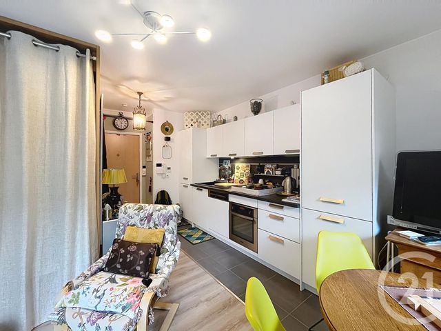 Appartement F1 &agrave; vendre - 1 pi&egrave;ce - 26 m2 - Chartres - 28 - CENTRE