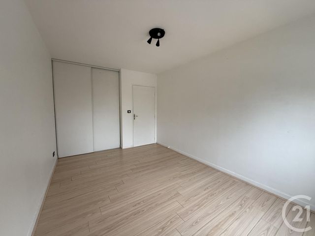 Appartement F3 &agrave; louer - 3 pi&egrave;ces - 72,24 m2 - Chartres - 28 - CENTRE