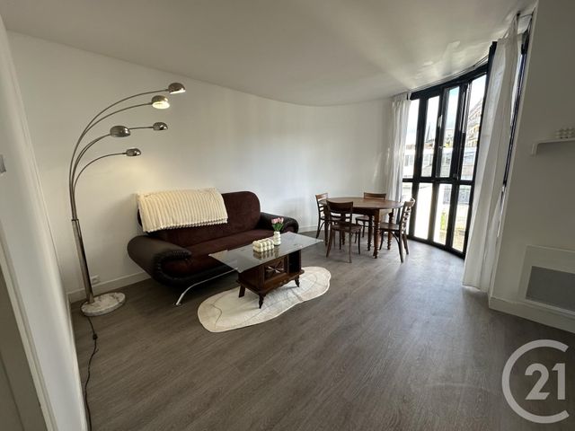 Appartement T2 &agrave; louer - 2 pi&egrave;ces - 43,99 m2 - Chartres - 28 - CENTRE