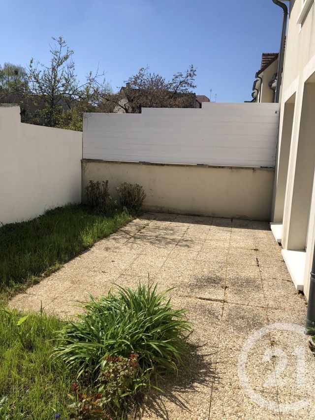 Maison &agrave; louer - 5 pi&egrave;ces - 124,99 m2 - Luisant - 28 - CENTRE