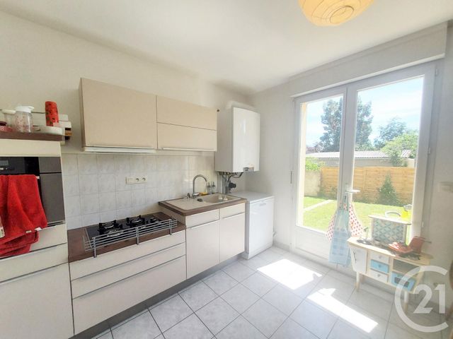 Maison &agrave; louer - 5 pi&egrave;ces - 124,99 m2 - Luisant - 28 - CENTRE