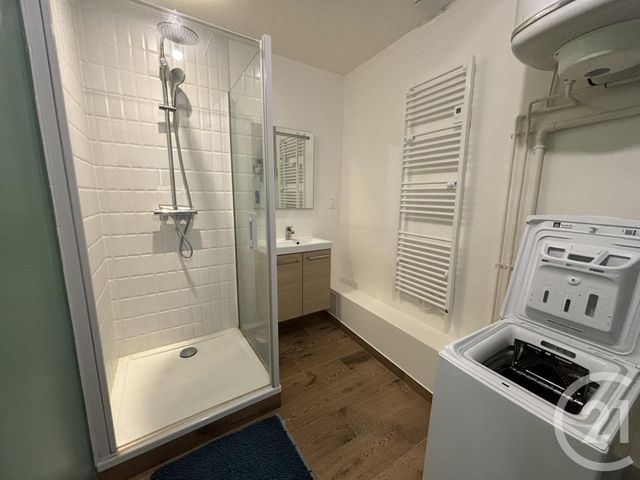 Appartement F2 &agrave; louer - 2 pi&egrave;ces - 45,40 m2 - Chartres - 28 - CENTRE