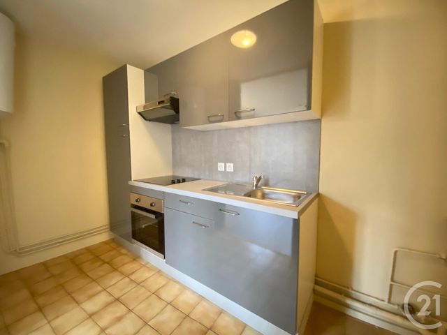 Appartement F2 &agrave; louer - 2 pi&egrave;ces - 38,32 m2 - Chartres - 28 - CENTRE