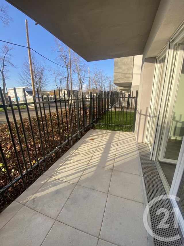 Appartement F2 &agrave; louer - 2 pi&egrave;ces - 42,56 m2 - Chartres - 28 - CENTRE