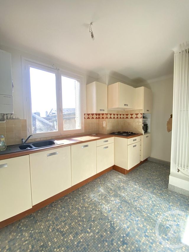 Appartement T3 &agrave; louer - 3 pi&egrave;ces - 63,54 m2 - Chartres - 28 - CENTRE