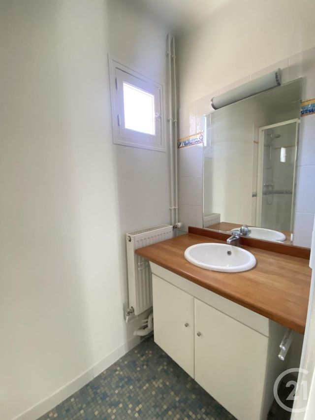 Appartement T3 &agrave; louer - 3 pi&egrave;ces - 63,54 m2 - Chartres - 28 - CENTRE