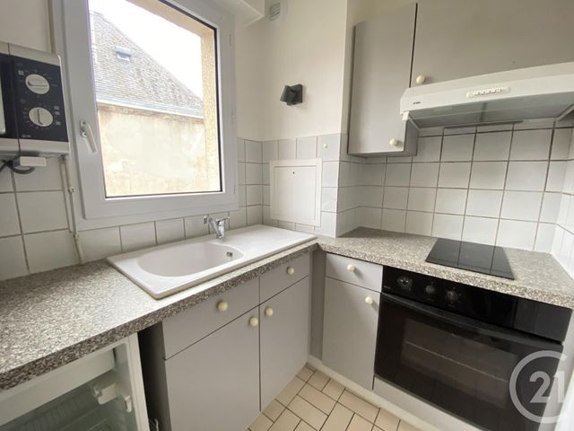 Appartement F1 &agrave; louer - 1 pi&egrave;ce - 23,38 m2 - Chartres - 28 - CENTRE
