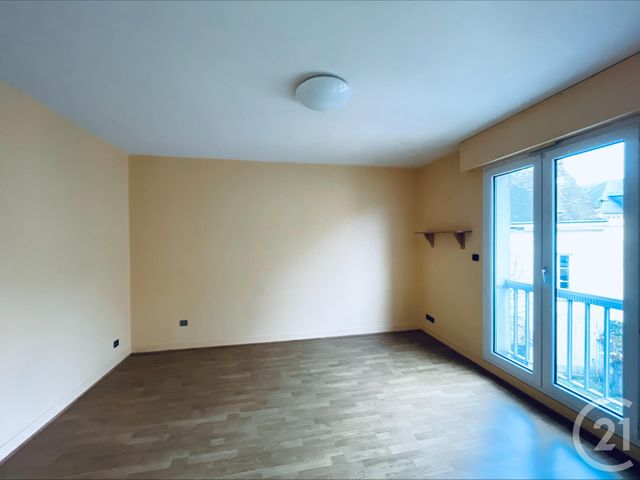 Appartement F1 &agrave; louer - 1 pi&egrave;ce - 23,38 m2 - Chartres - 28 - CENTRE