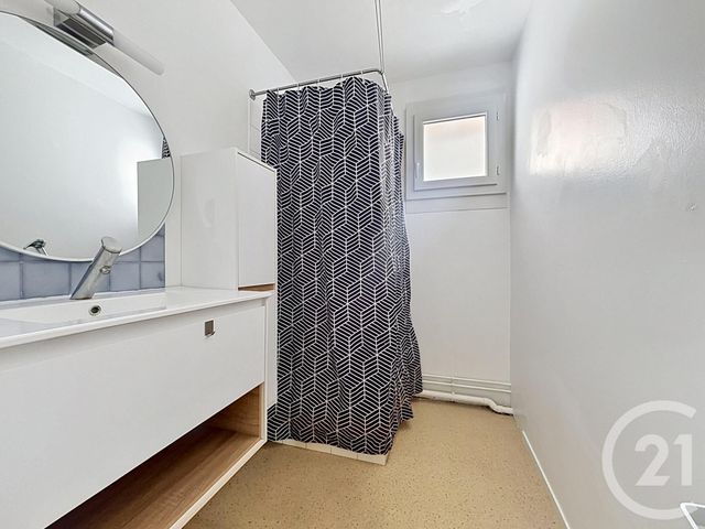 Appartement T2 &agrave; louer - 2 pi&egrave;ces - 47,28 m2 - Chartres - 28 - CENTRE