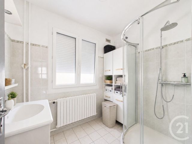 Maison &agrave; vendre - 5 pi&egrave;ces - 121,34 m2 - Prunay Le Gillon - 28 - CENTRE