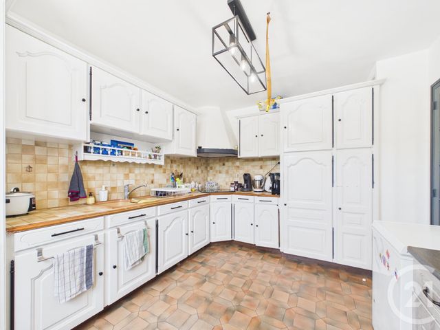Maison &agrave; vendre - 5 pi&egrave;ces - 121,34 m2 - Prunay Le Gillon - 28 - CENTRE