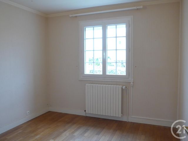 Maison &agrave; louer - 6 pi&egrave;ces - 122 m2 - Leves - 28 - CENTRE
