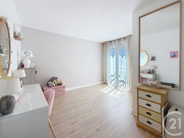 Appartement F5 &agrave; vendre - 4 pi&egrave;ces - 97 m2 - Chartres - 28 - CENTRE