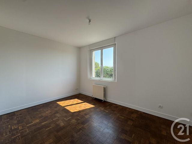 Maison &agrave; louer - 4 pi&egrave;ces - 72,91 m2 - Chartres - 28 - CENTRE