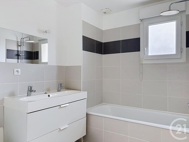 Appartement Duplex &agrave; vendre - 3 pi&egrave;ces - 63,33 m2 - Chartres - 28 - CENTRE