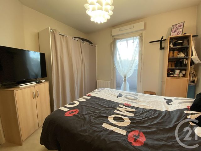 Appartement F2 &agrave; louer - 2 pi&egrave;ces - 39,49 m2 - Chartres - 28 - CENTRE