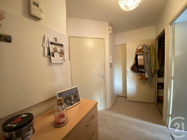 Appartement F2 &agrave; louer - 2 pi&egrave;ces - 39,49 m2 - Chartres - 28 - CENTRE