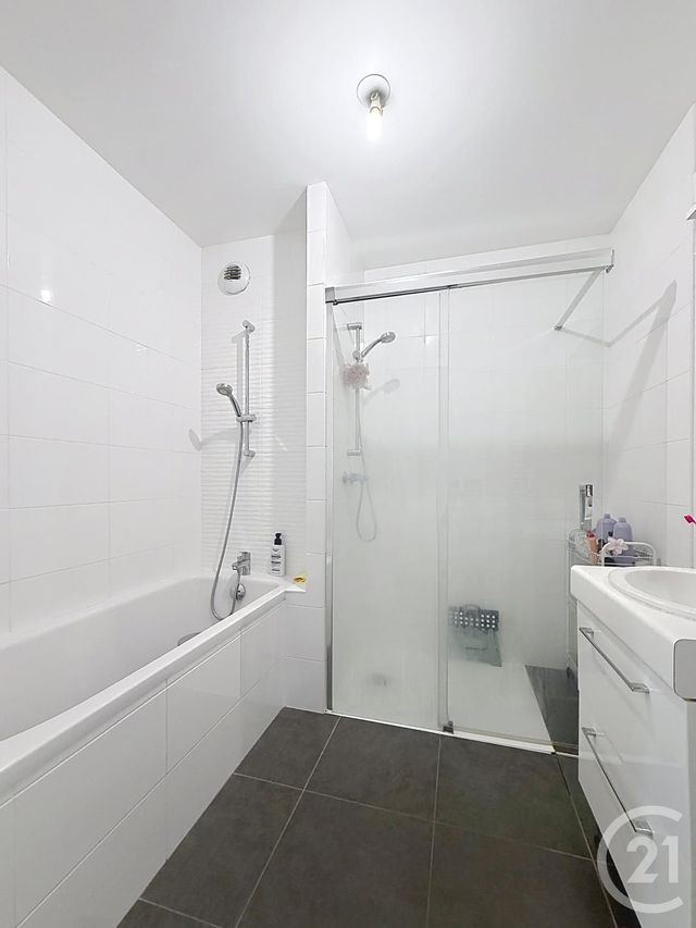 Appartement F4 &agrave; vendre - 5 pi&egrave;ces - 96,95 m2 - Chartres - 28 - CENTRE