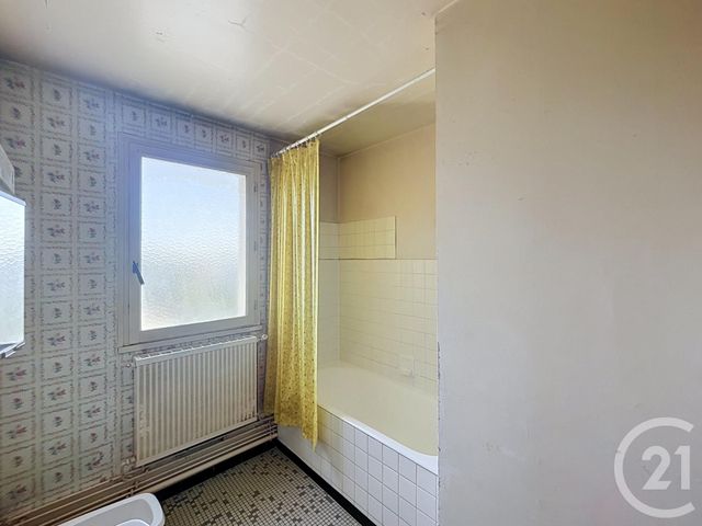 Appartement F2 bis &agrave; vendre - 4 pi&egrave;ces - 67,14 m2 - Chartres - 28 - CENTRE