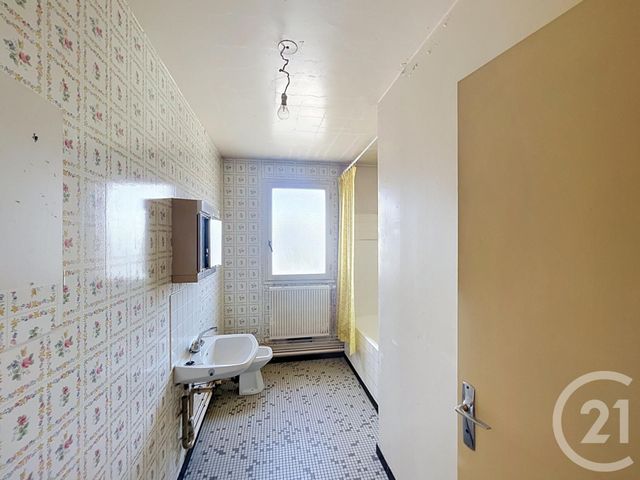 Appartement F2 bis &agrave; vendre - 4 pi&egrave;ces - 67,14 m2 - Chartres - 28 - CENTRE