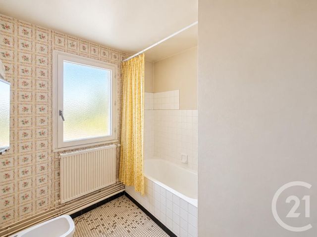 Appartement F2 bis &agrave; vendre - 4 pi&egrave;ces - 67,14 m2 - Chartres - 28 - CENTRE
