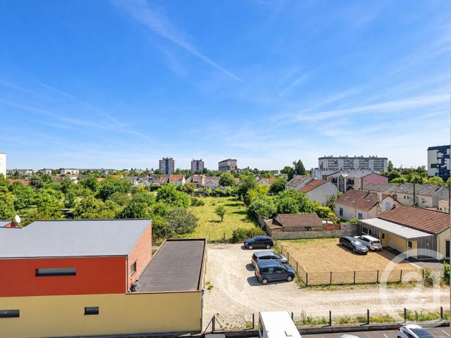 Appartement F2 bis &agrave; vendre - 4 pi&egrave;ces - 67,14 m2 - Chartres - 28 - CENTRE