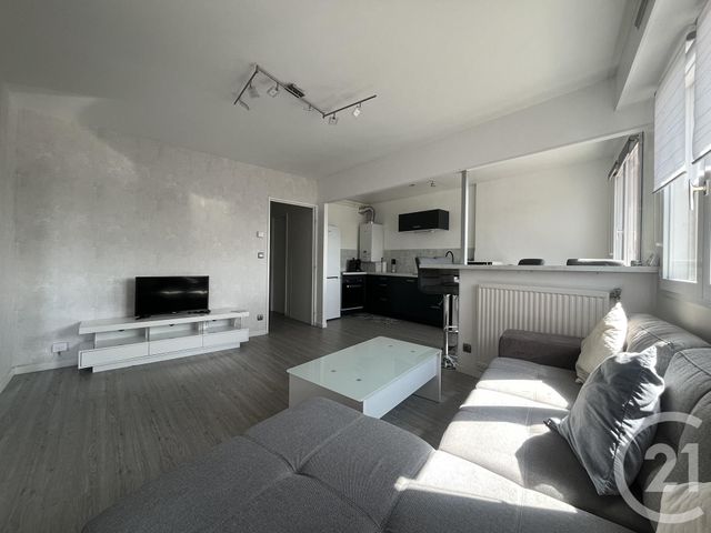 Appartement F2 &agrave; louer - 2 pi&egrave;ces - 46,93 m2 - Chartres - 28 - CENTRE