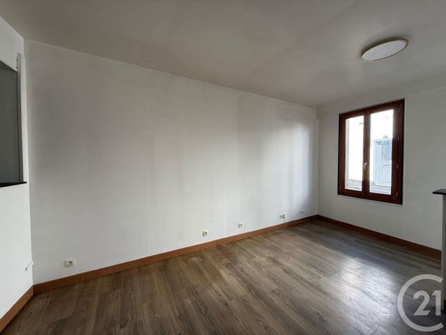Appartement F1 &agrave; louer - 1 pi&egrave;ce - 27,87 m2 - Chartres - 28 - CENTRE