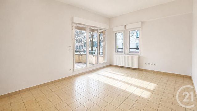 Appartement F3 &agrave; vendre - 3 pi&egrave;ces - 60,52 m2 - Chartres - 28 - CENTRE