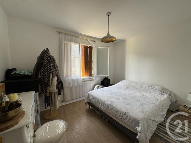 Maison &agrave; louer - 3 pi&egrave;ces - 66,75 m2 - Luisant - 28 - CENTRE
