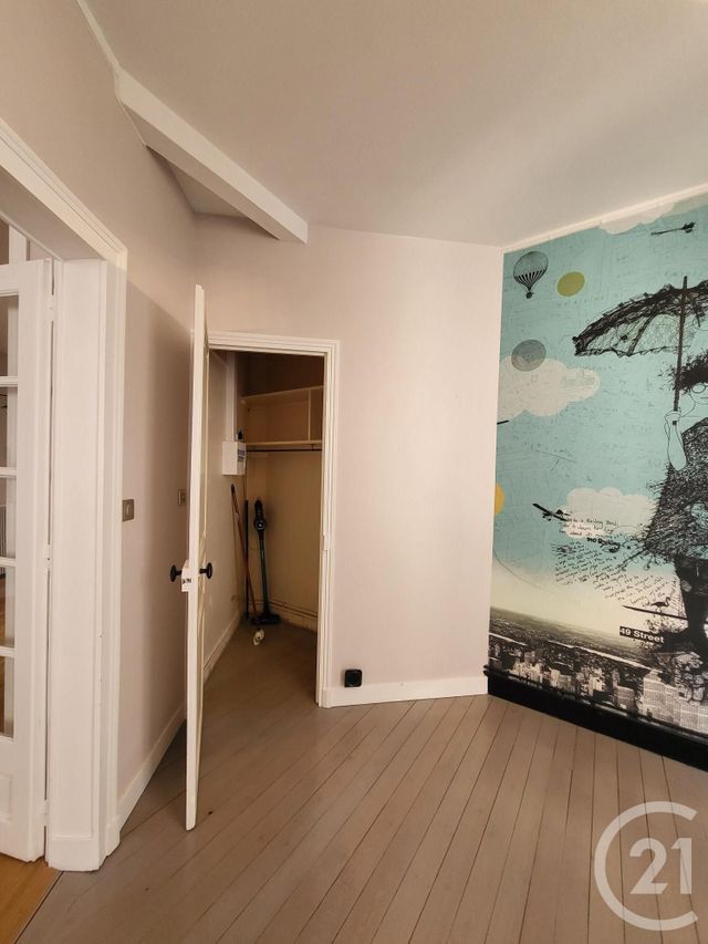 Appartement T2 &agrave; louer - 2 pi&egrave;ces - 48,68 m2 - Chartres - 28 - CENTRE