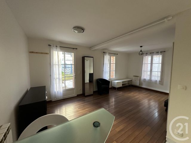 Appartement Studio &agrave; louer - 1 pi&egrave;ce - 26,30 m2 - Chartres - 28 - CENTRE