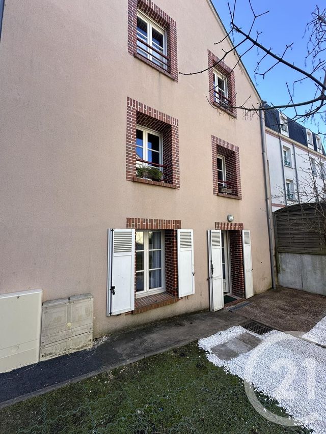 Appartement Studio &agrave; louer - 1 pi&egrave;ce - 26,30 m2 - Chartres - 28 - CENTRE