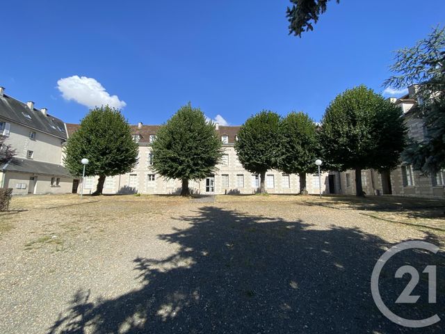 Appartement F2 &agrave; louer - 2 pi&egrave;ces - 39,80 m2 - Chartres - 28 - CENTRE