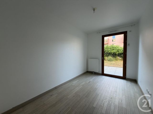 Appartement F4 &agrave; louer - 4 pi&egrave;ces - 81 m2 - Chartres - 28 - CENTRE