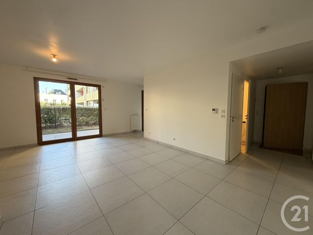 Appartement F4 &agrave; louer - 4 pi&egrave;ces - 81 m2 - Chartres - 28 - CENTRE