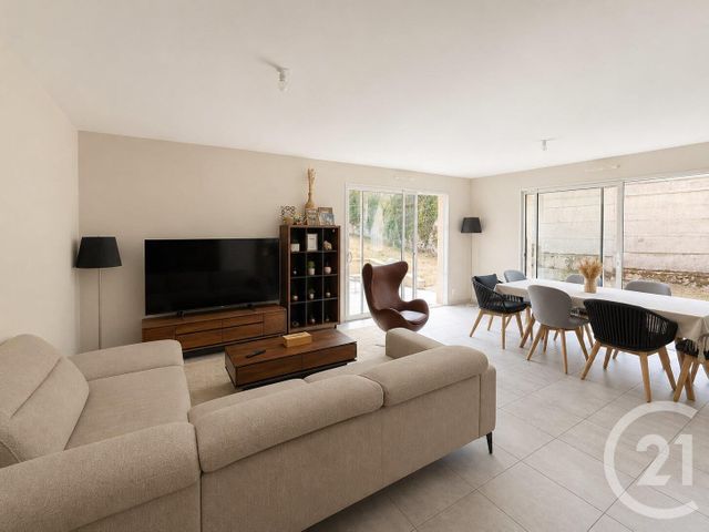 Maison &agrave; louer - 5 pi&egrave;ces - 130,92 m2 - Morancez - 28 - CENTRE
