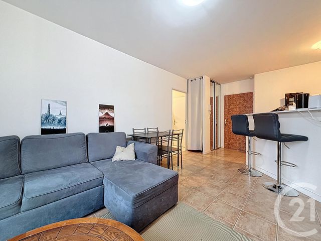 Appartement T2 &agrave; louer - 2 pi&egrave;ces - 41 m2 - Chartres - 28 - CENTRE