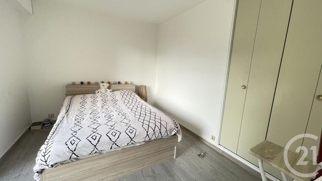 Appartement F2 &agrave; louer - 2 pi&egrave;ces - 42,38 m2 - Chartres - 28 - CENTRE